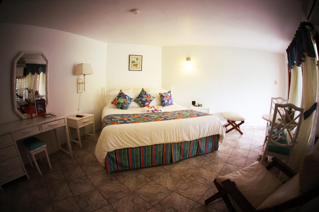Negril Treehouse Resort Exterior photo